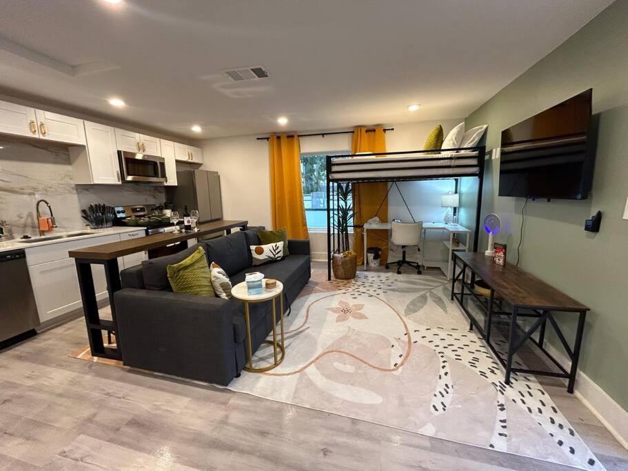 Apartment Spectacular Sleeps 7 Nr Big Tex Dallas